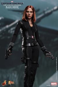 Hot-Toys-Captain-America-Winter-Soldier-Black-Widow-001